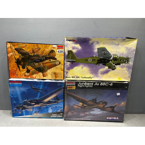 429 - 4x Plane kits inc, 2x monogram + 1 roden of junker, bomber, Luftwaffe etc