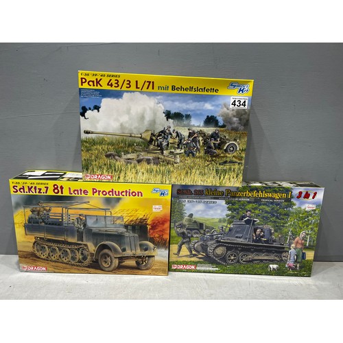 434 - 3x Dragon kits inc, German panzer tank, armoured semi track truck & pak43