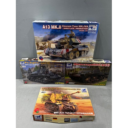 463 - 4x Bronco model kits, inc 4 different German tanks