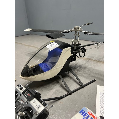 345D - Model helicopter (Micro mold LARK 2 ) + Apex 7 remote control system