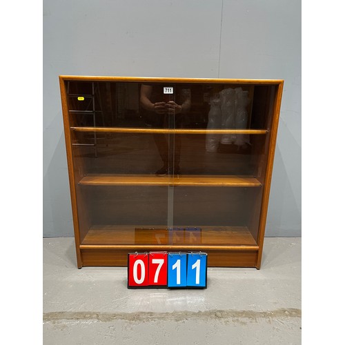 711 - Teak bookcase