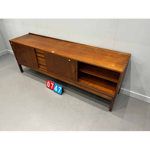 747 - Mid century teak sideboard danish? mobler?