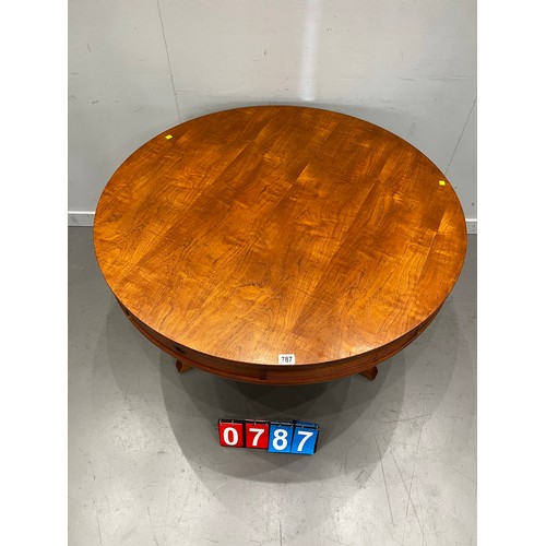 787 - Stunning mid century table by Robert heritage for Archie shine