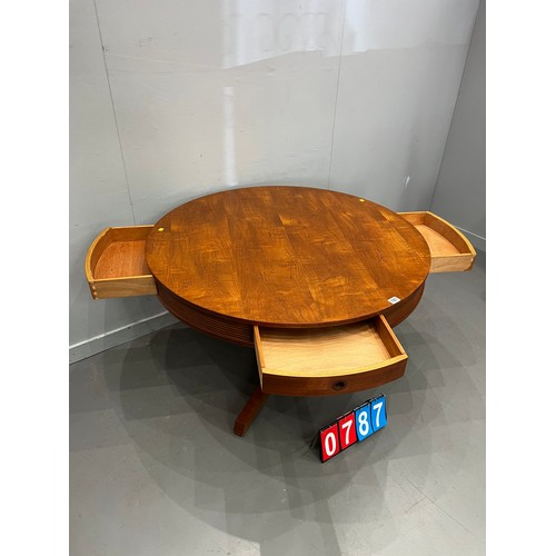 787 - Stunning mid century table by Robert heritage for Archie shine