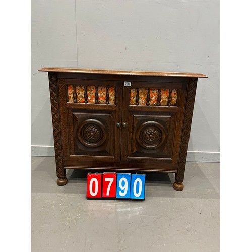 790 - French oak with carved ornate doors