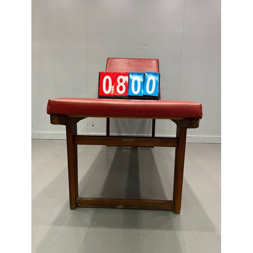 800 - 'Doherty' teak mid century treatment bed/sunbed