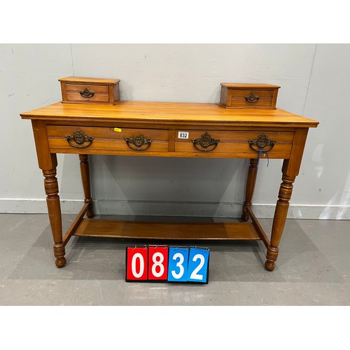 832 - Victorian satin wood desk