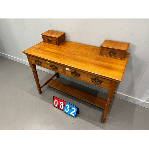 832 - Victorian satin wood desk