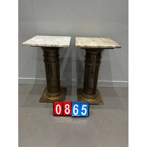 865 - 2x Marble top, carinthian style columns