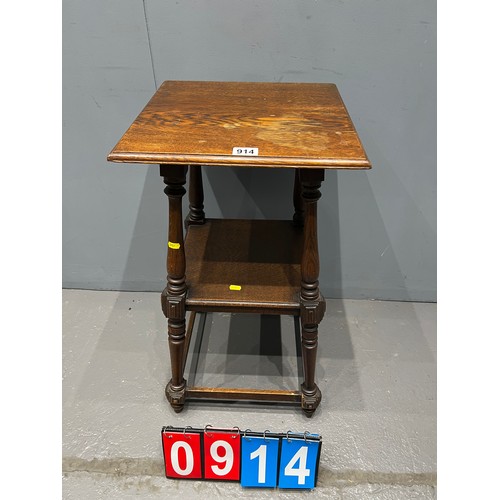 914 - Early 20th century oak window table