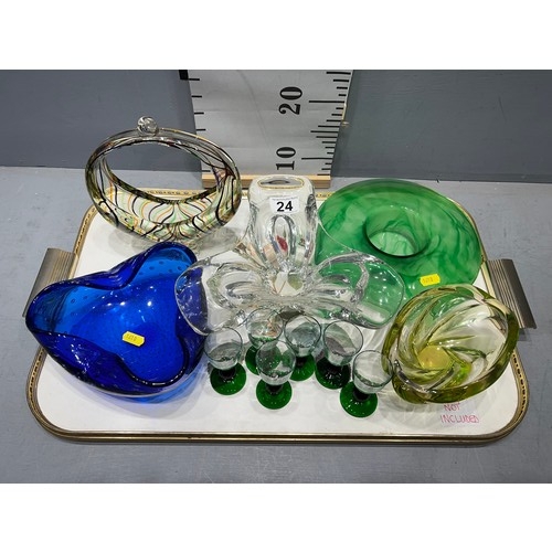 24 - Tray collectable coloured glassware