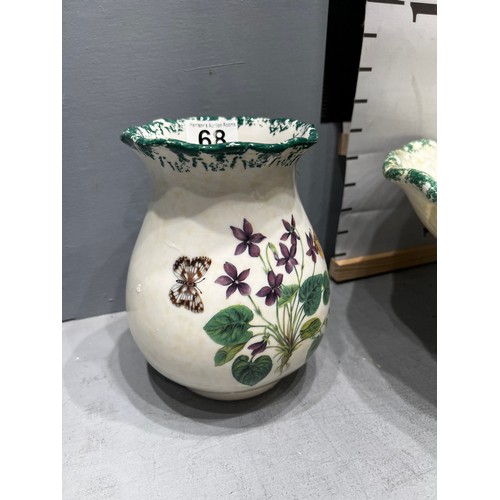 68 - 4 Pieces Italian pottery