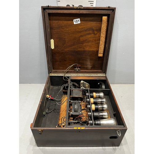 101 - Antique pye battery radio