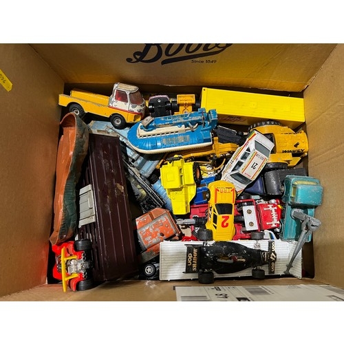 149 - Box toy cars. Matchbox, Corgi etc