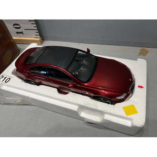 210 - Boxed BMW M6 + boxed Cadillac