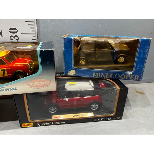 225 - 4 boxed model cars