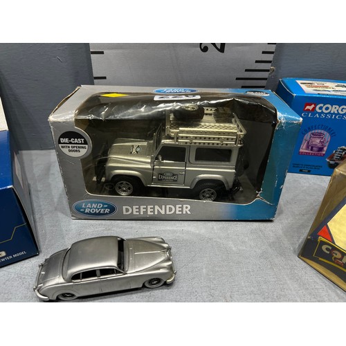 226 - 5 boxed collectors cars. Corgi, Land Rover, Dinky etc