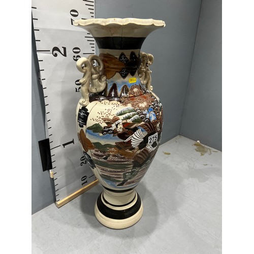 275 - Large Japanese Satsuma vase. 25