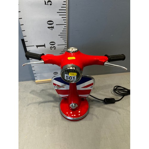 501 - Red vespa table lamp working