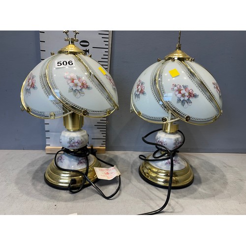 506 - Pair table lamps