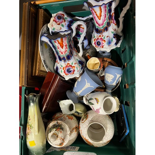 337 - 2 boxes collectable pottery inc wedgewood portmerion etc