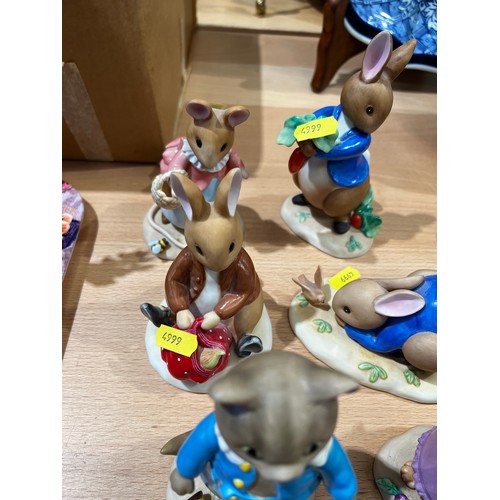 364 - 6 boarder fine arts Peter Rabbit and friends