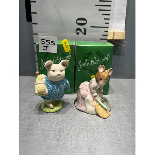 555J - Beswick 'Little Pig Robinson' + Beswick Hunca munca sweeping' both boxed