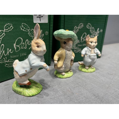 555T - Beswick 'Tom Kitten' + Beswick 'Benjamin Bunny' gold + Beswick 'Peter Rabbit' gold all boxed