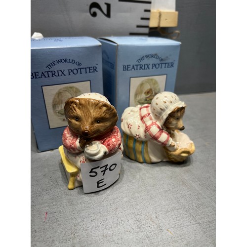 570E - Beswick Beatrix Potter 'Hunca Munca' + Beswick 'Mrs Tiggywinkle takes tea' both boxed