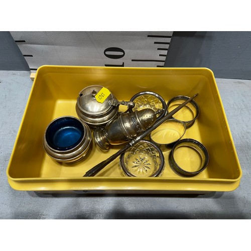 570R - Tub of silver items, napkin rings, button hook, condiment set etc. 256g