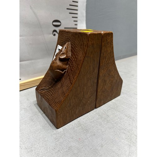 591 - Pair of Oak book ends by Robert Mouseman