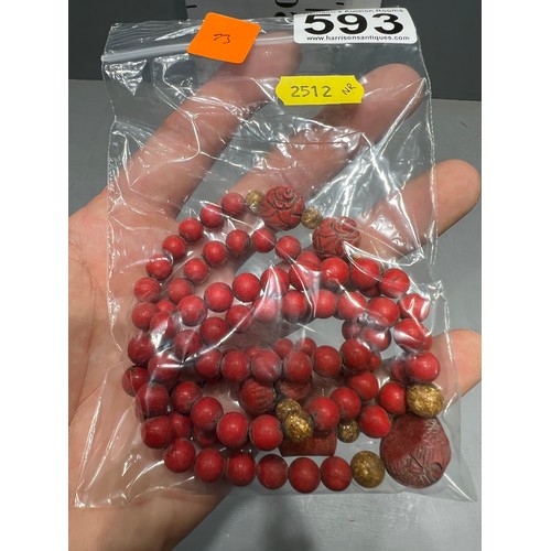 593 - Bag of beads