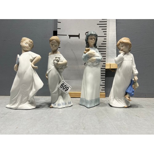 609 - 4 Nao by Lladro figures