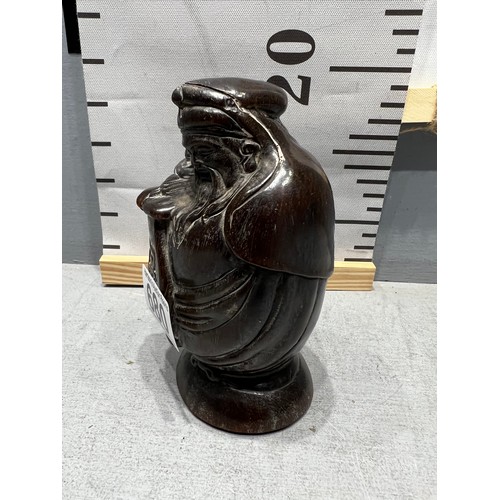 680 - Horn carved Chinese man