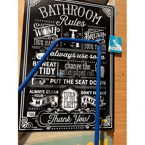 700 - 'Bathroom Rules' sign