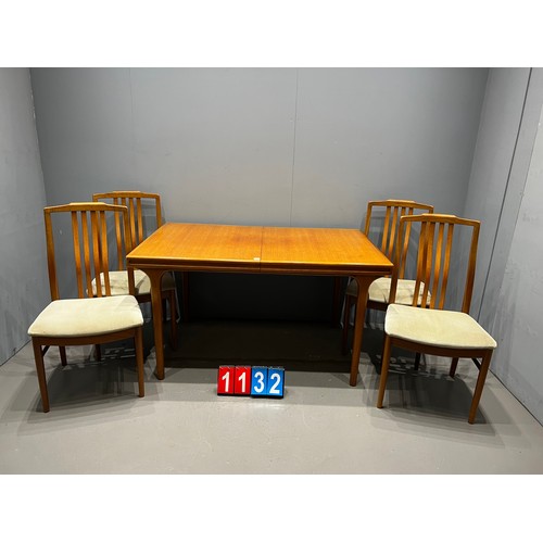 1132 - Beithcraft teak table + 4 chairs