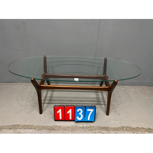 1137 - Danish design mid century teak coffee table