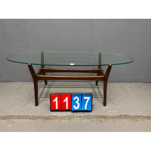 1137 - Danish design mid century teak coffee table