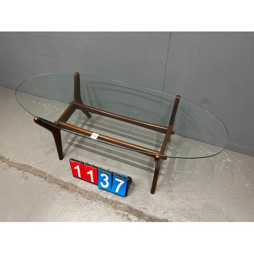 1137 - Danish design mid century teak coffee table