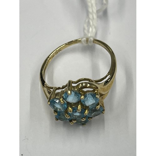 645J - 9ct blue stone dress ring. Size L. approx 2.5g gross