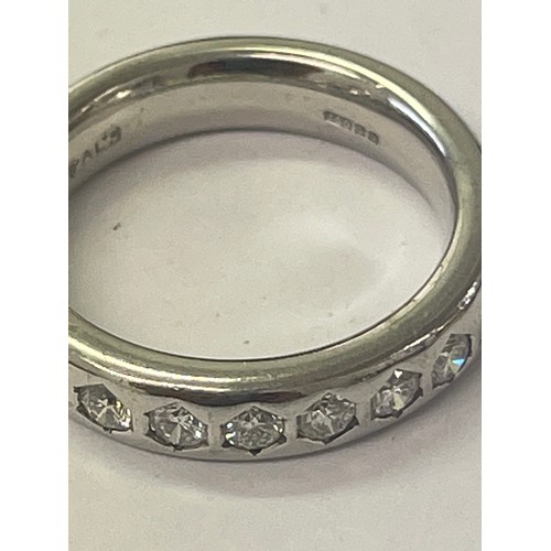 645O - 18ct white gold 7 stone diamond ring. Size N/O. approx 9.9g gross