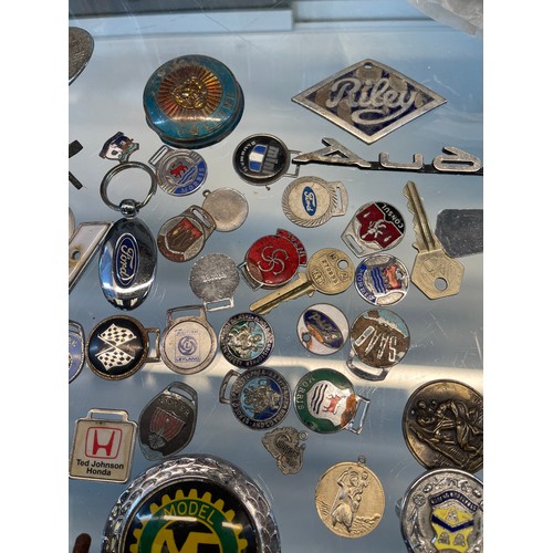 90 - 3 Lots vintage car badges etc