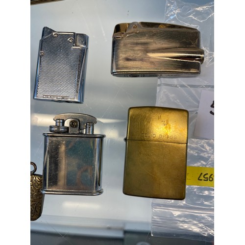 570P - Vintage compact / cigarette case all in one + 2 x cigar cutter+ 4 x lighters