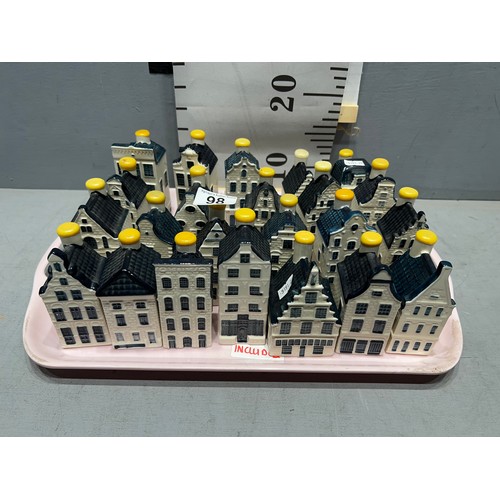 98 - 23 Bols KLM houses. No. 25 - 47 ( most have contents inside)