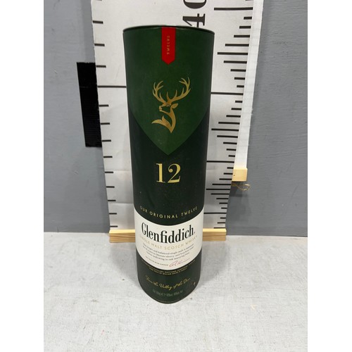 116 - Bottle Glenfiddich malt whiskey. Boxed and unopened