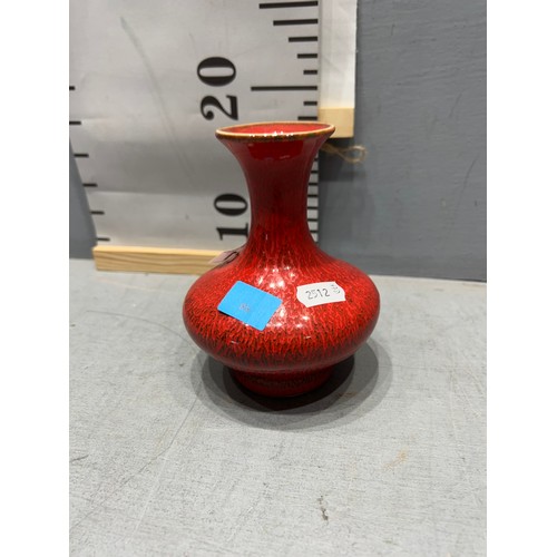 351 - Chinese red porcelain vase