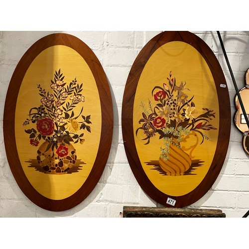 471 - Pair oval inlaid pattern wall plaques