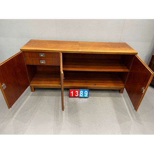 1389 - Superb Scandinavian mid century teak sideboard with fitted drawers