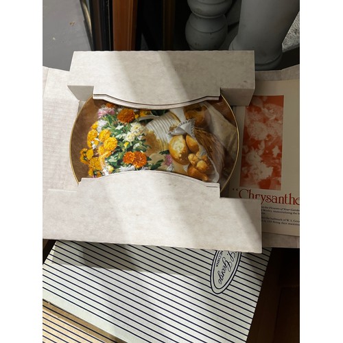 392 - 6 W. J. George plates with certificates