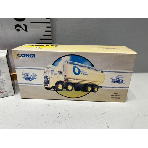 44 - 2 Corgi blue circle cement tanker + 8 wheel platform lorry with canvas boxed